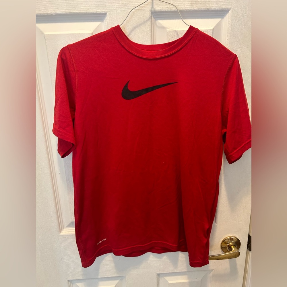 Nike dri fit shirt‎
